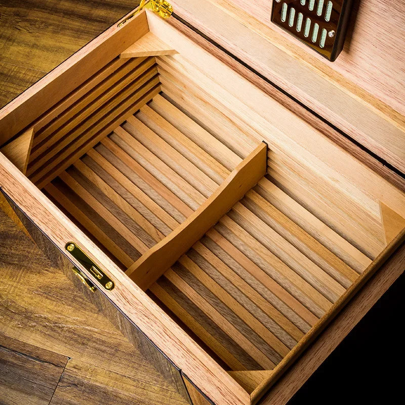 Majestic Lacquered Cedar Humidor