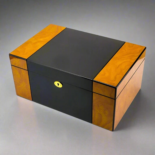 Majestic Lacquered Cedar Humidor